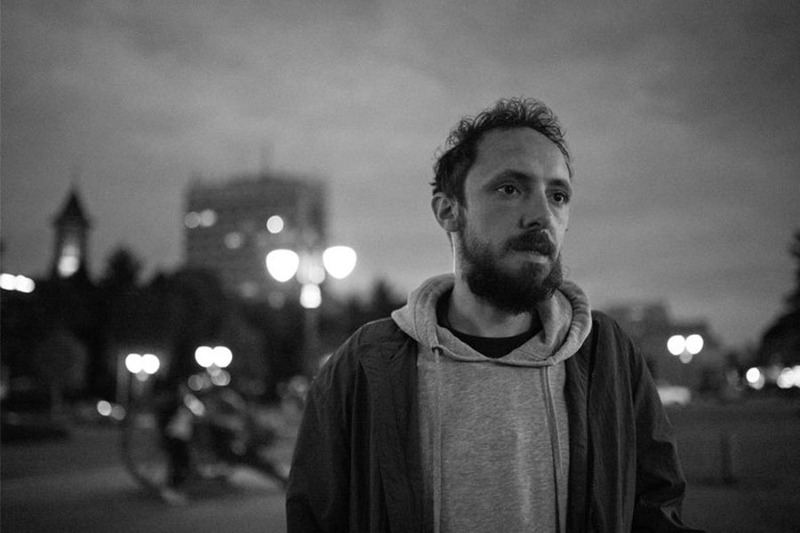 Andrei Cozlac, artist vizual dublu premiat de UNITER: Arta ne poate ajuta să rezolvăm războaiele din noi, înainte să comitem războaie între state