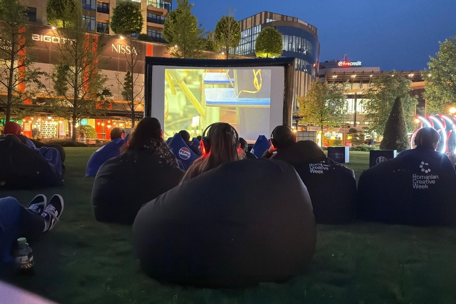 Romanian Creative Week transformă Grădinile Palas într-un cinema în aer liber. Zeci de spectacole de dans și de muzică, la Iași
