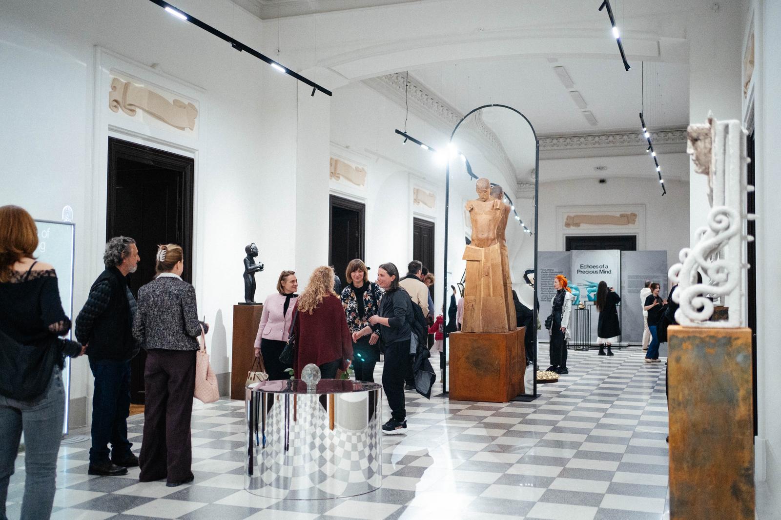Cele mai importante galerii de artă din țară se reunesc în premieră la Iași. Romanian Creative Week generează o rețea culturală foarte valoroasă